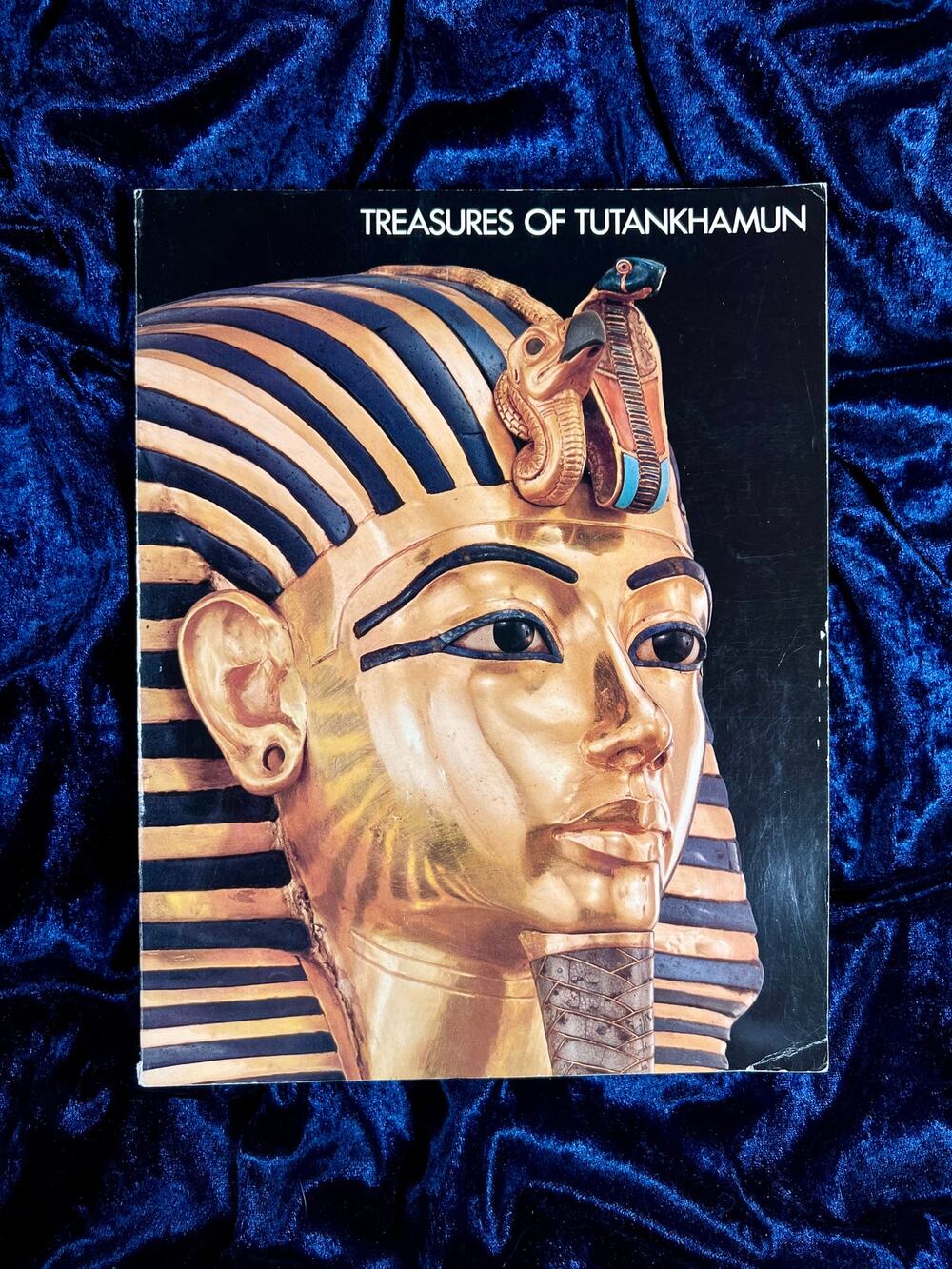 Vintage Treasures of Tutankhamun Exhibition Catalog 1976 Metropolitan Museum